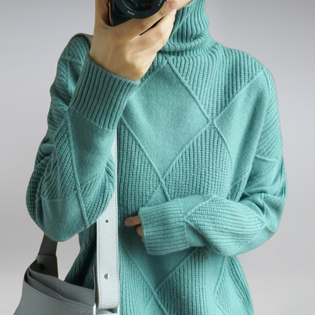 Lira™ - Soft Turtleneck Sweater