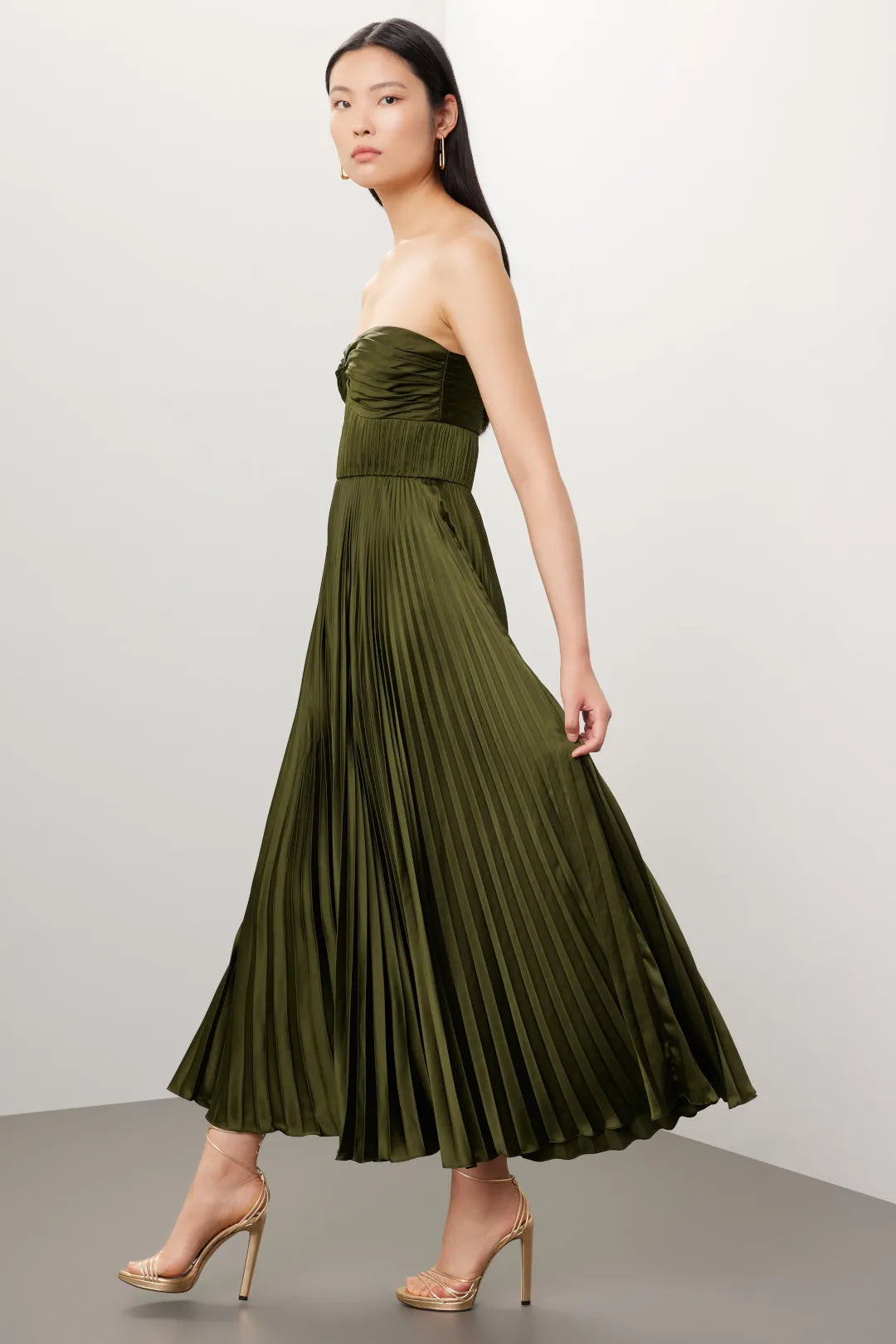 Lena | Strapless Pleated Maxi Dress - Olive