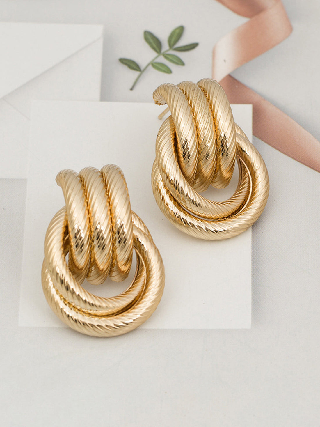 Nyla - Textured Twisted Studs