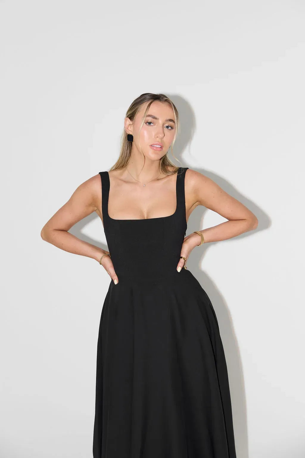Yade | High-Waisted Midi Dress