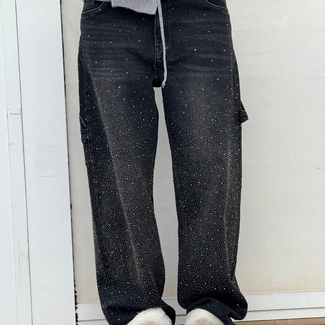 Kendal | Casual Jeans with Sparkling Rhinestones