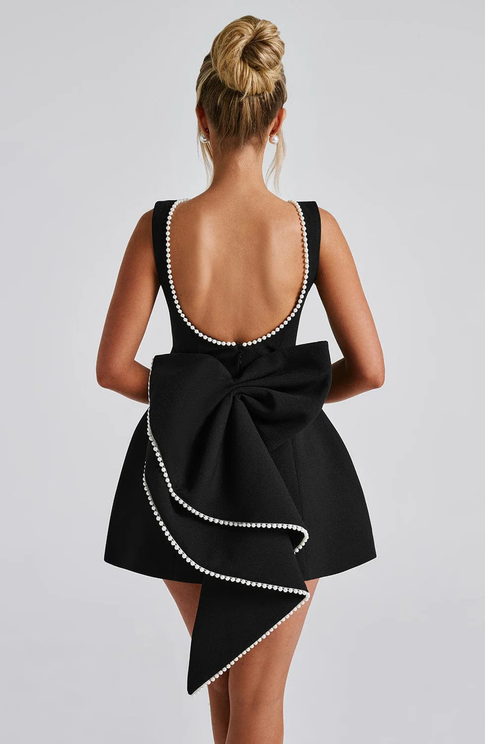 Ylona | Pearl-Tie Dress - Black