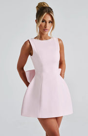 Ylona | Pearl-Tie Dress - Pink
