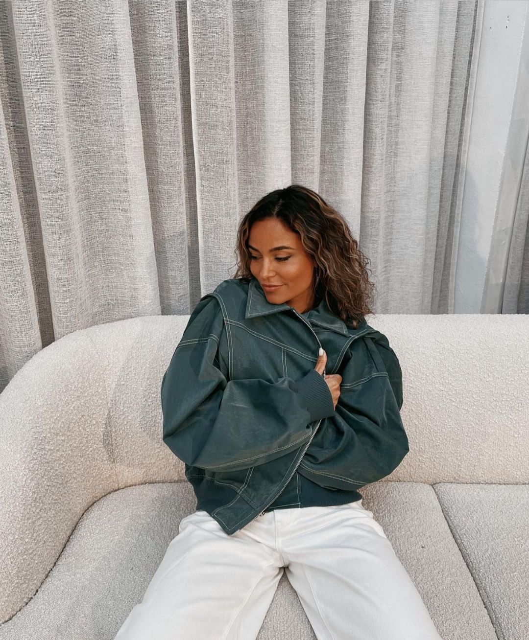 Jayla - Oversized Leather Zipper Jacket