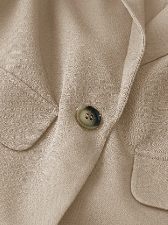 Jessica | Elegant Tailored Blazer